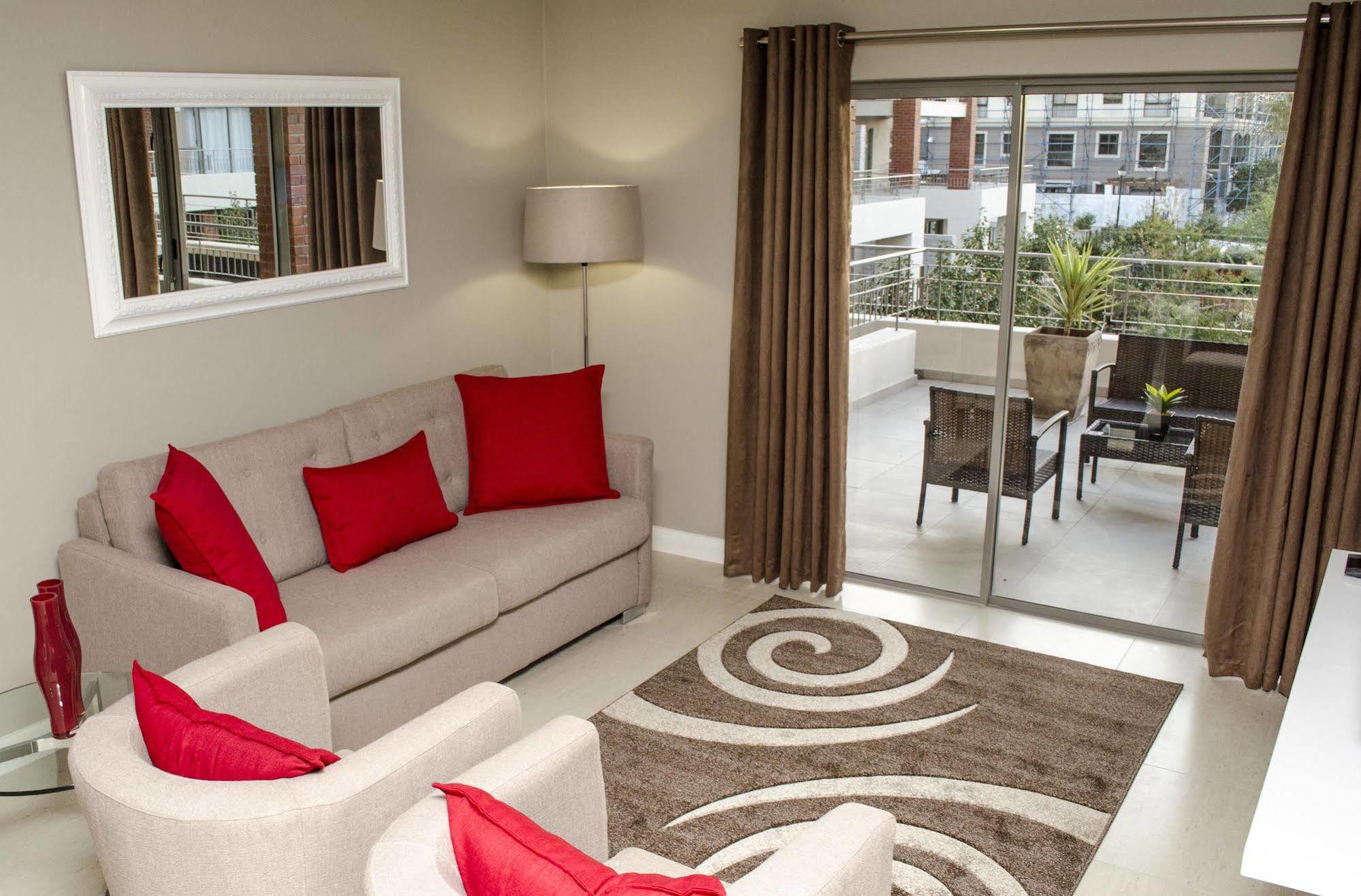 Mayfair Luxury Hotel 3*